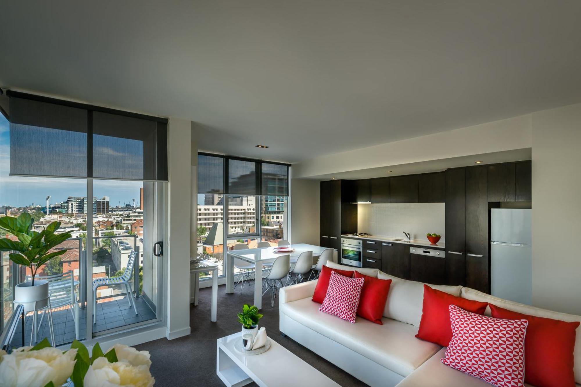 Adele Apartment Hotel East Melbourne Exteriör bild